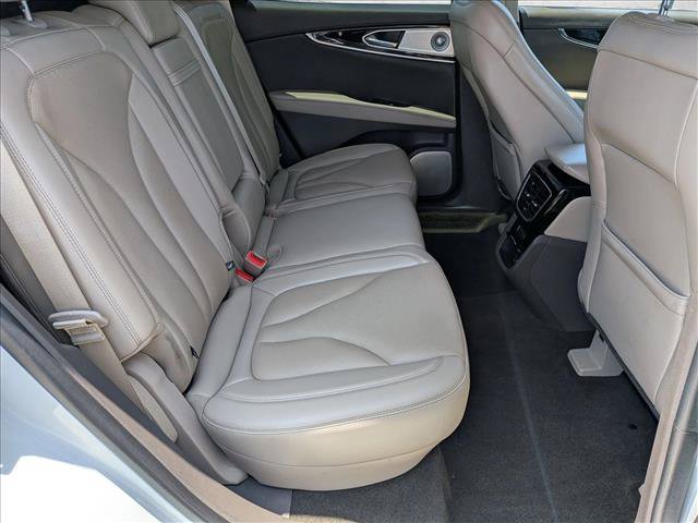 Used 2022 Lincoln Nautilus Reserve AWD/4WD image 21
