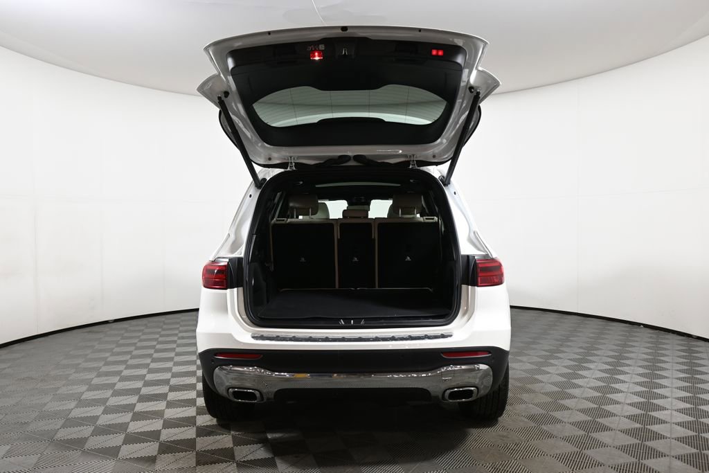 Certified 2026 Mercedes-Benz GLB 250 4MATIC image 32