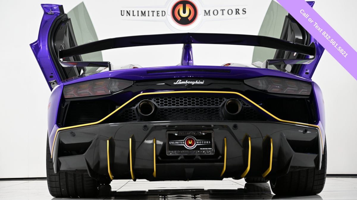 Used 2021 Lamborghini Aventador SVJ AWD/4WD image 15