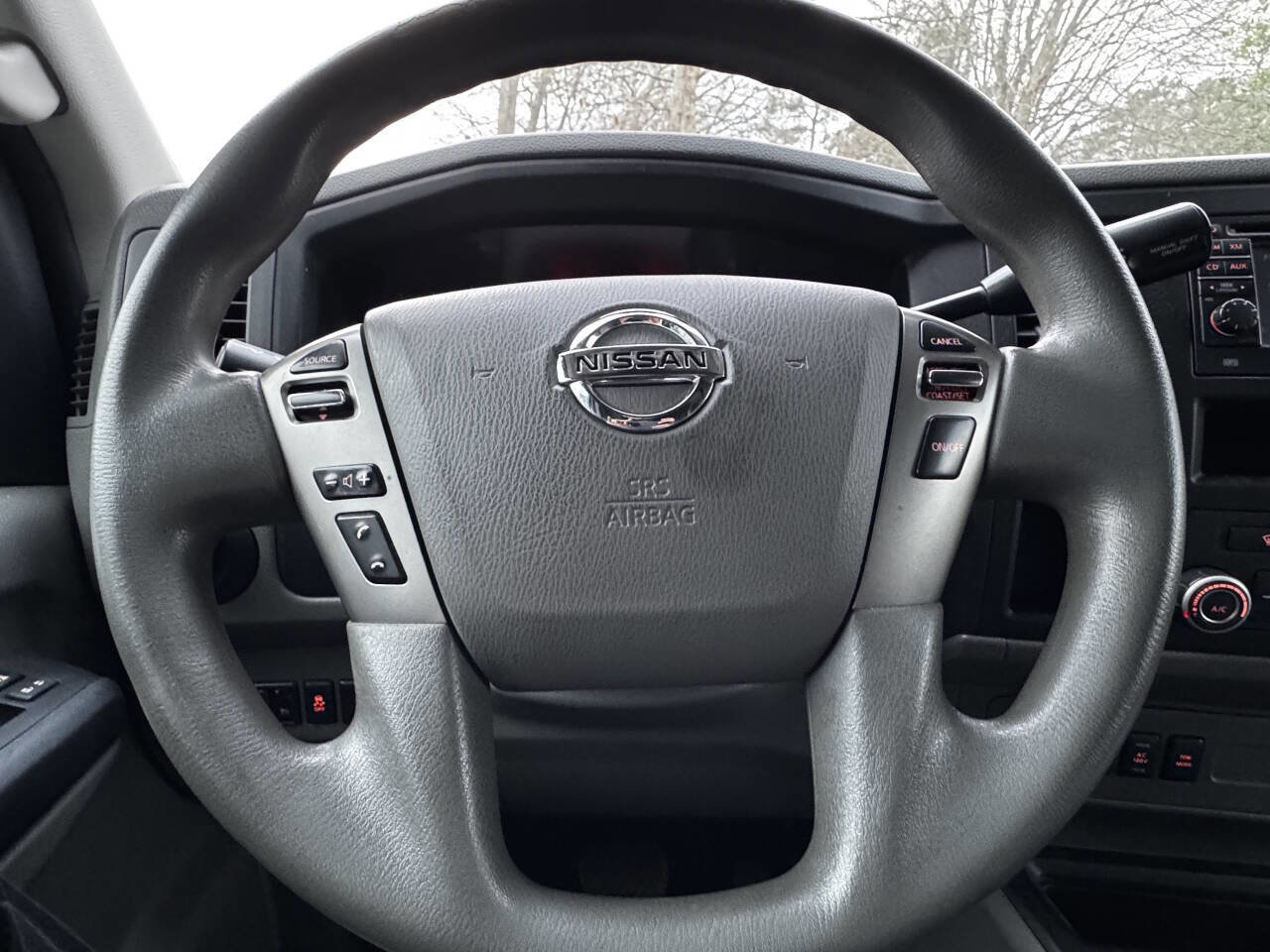 Used 2013 Nissan NV 3500 SV w/ Technology Pkg image 12