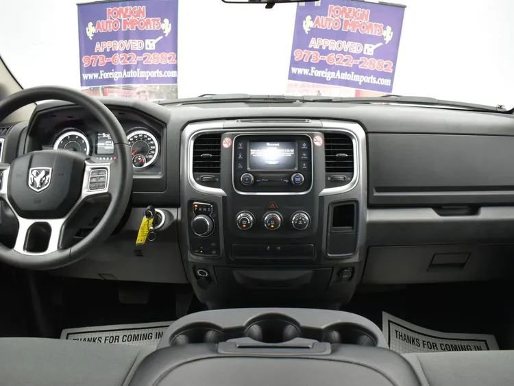 Used 2024 RAM 1500 Classic SLT image 19