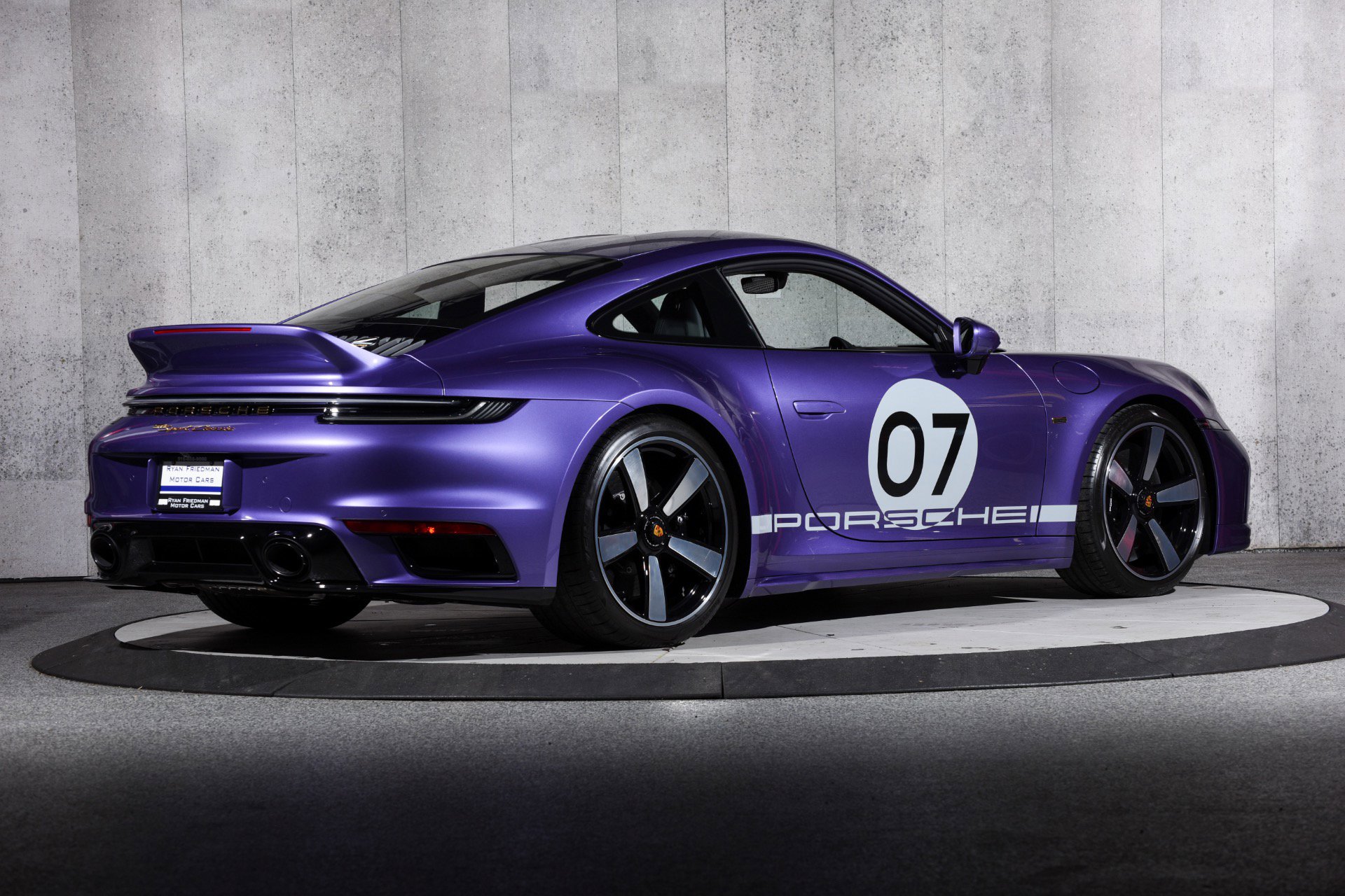 Used 2023 Porsche 911 Sport Classic image 3