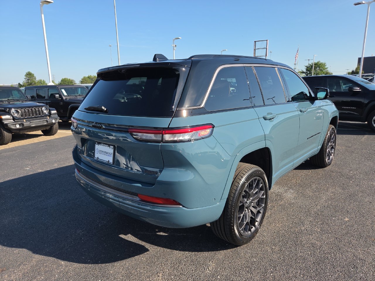 New 2027 Jeep Grand Cherokee Summit AWD/4WD image 33