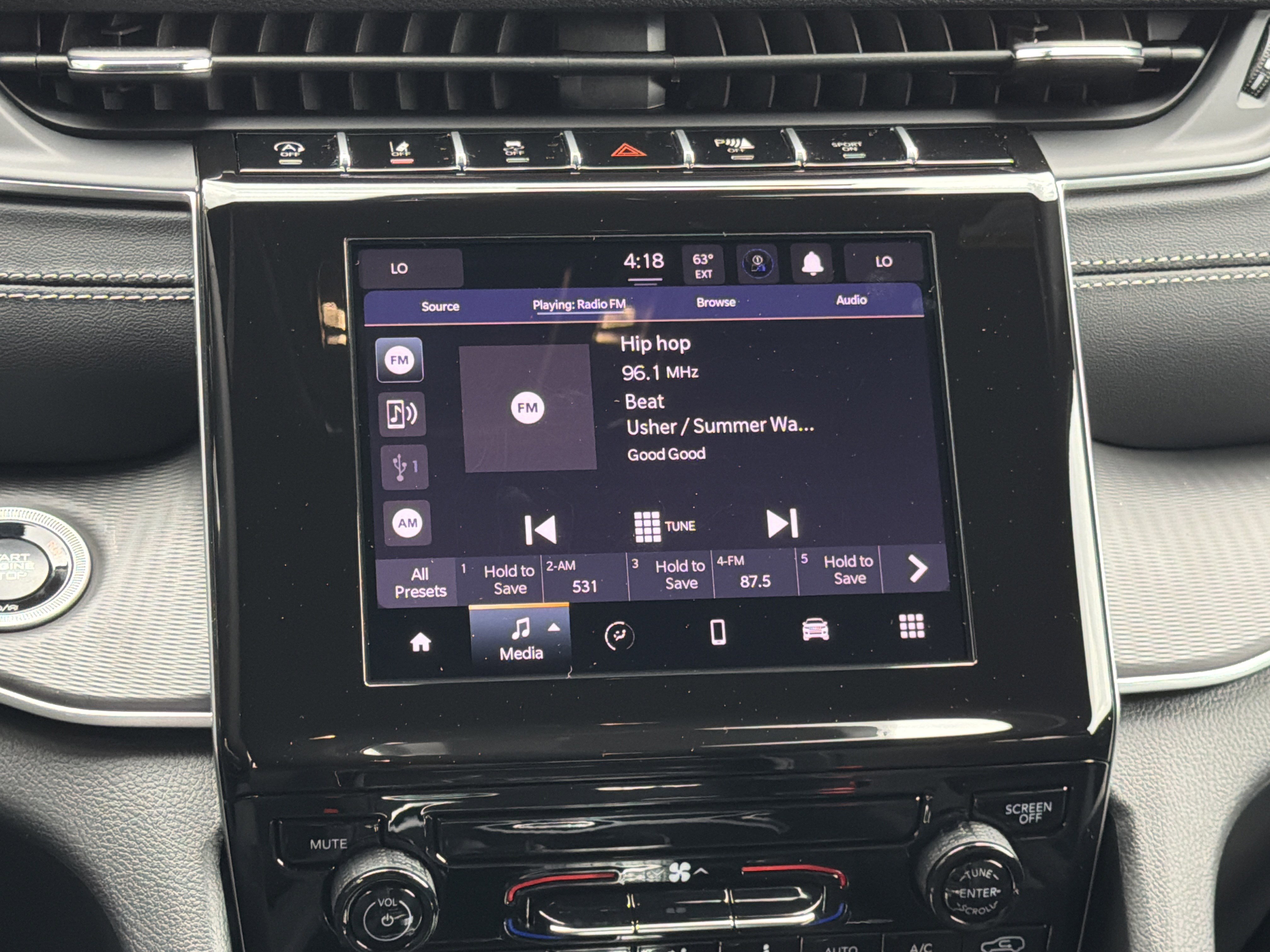 New 2026 Jeep Grand Cherokee Laredo w/ Trailer Tow Package image 33