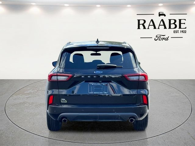 Certified 2024 Ford Escape ST-Line w/ Tech Pack #1 FWD image 6