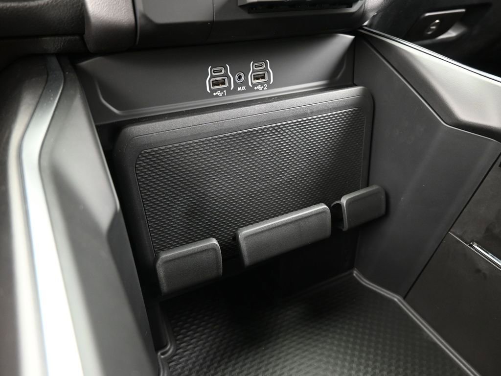 New 2026 RAM 1500 Express image 23