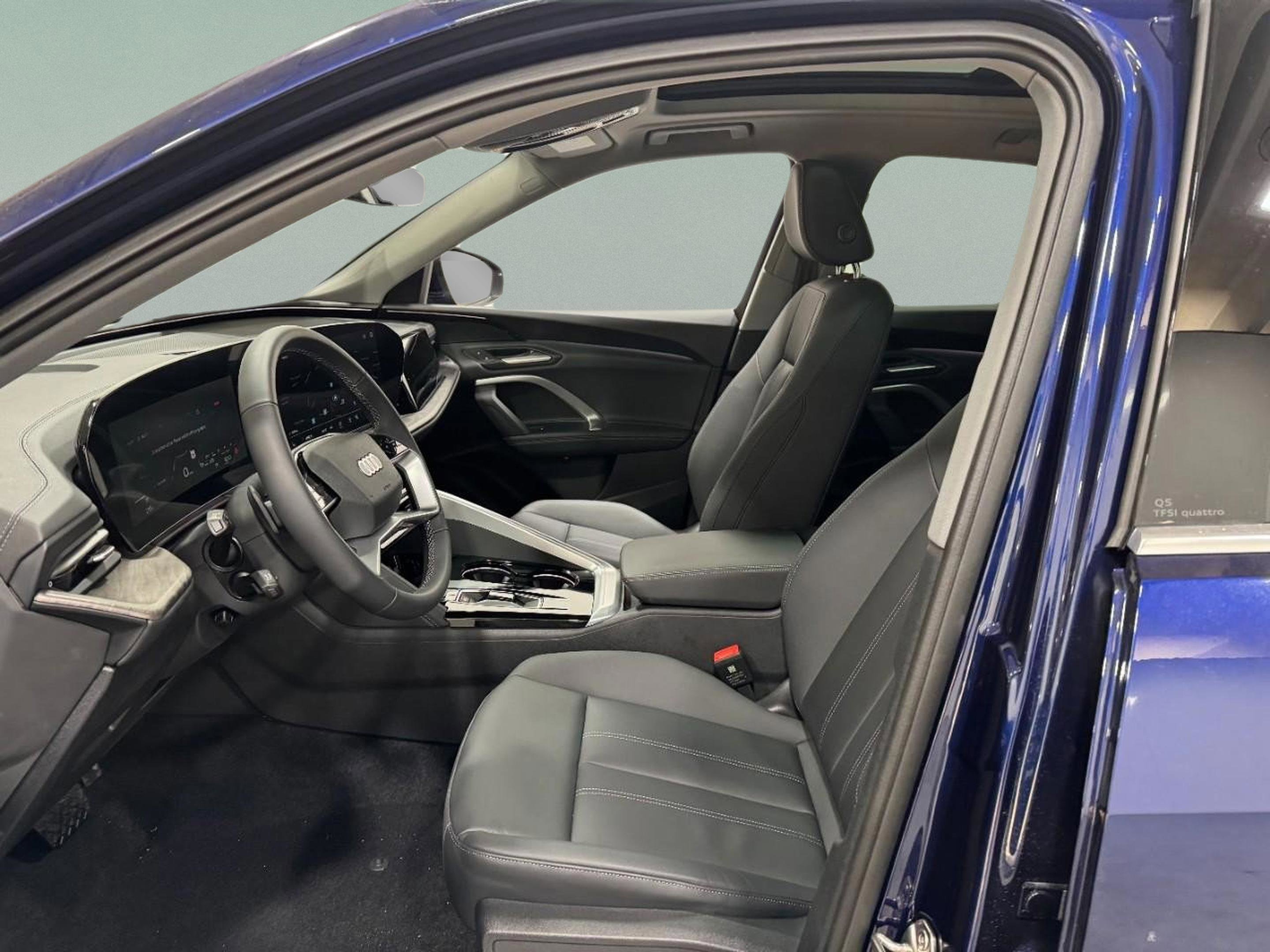 New 2025 Audi Q5 Premium image 25