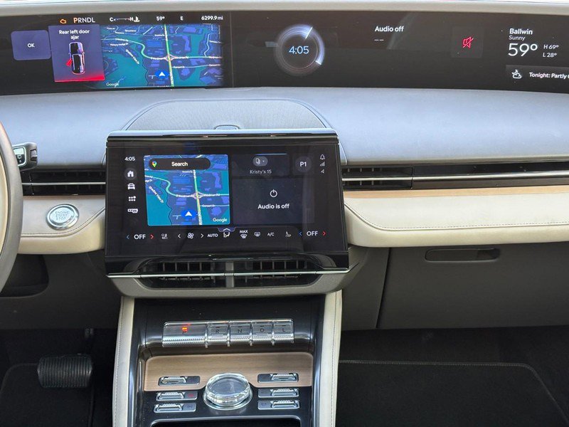 Certified 2024 Lincoln Nautilus Reserve w/ Equipment Group 202A AWD/4WD image 13