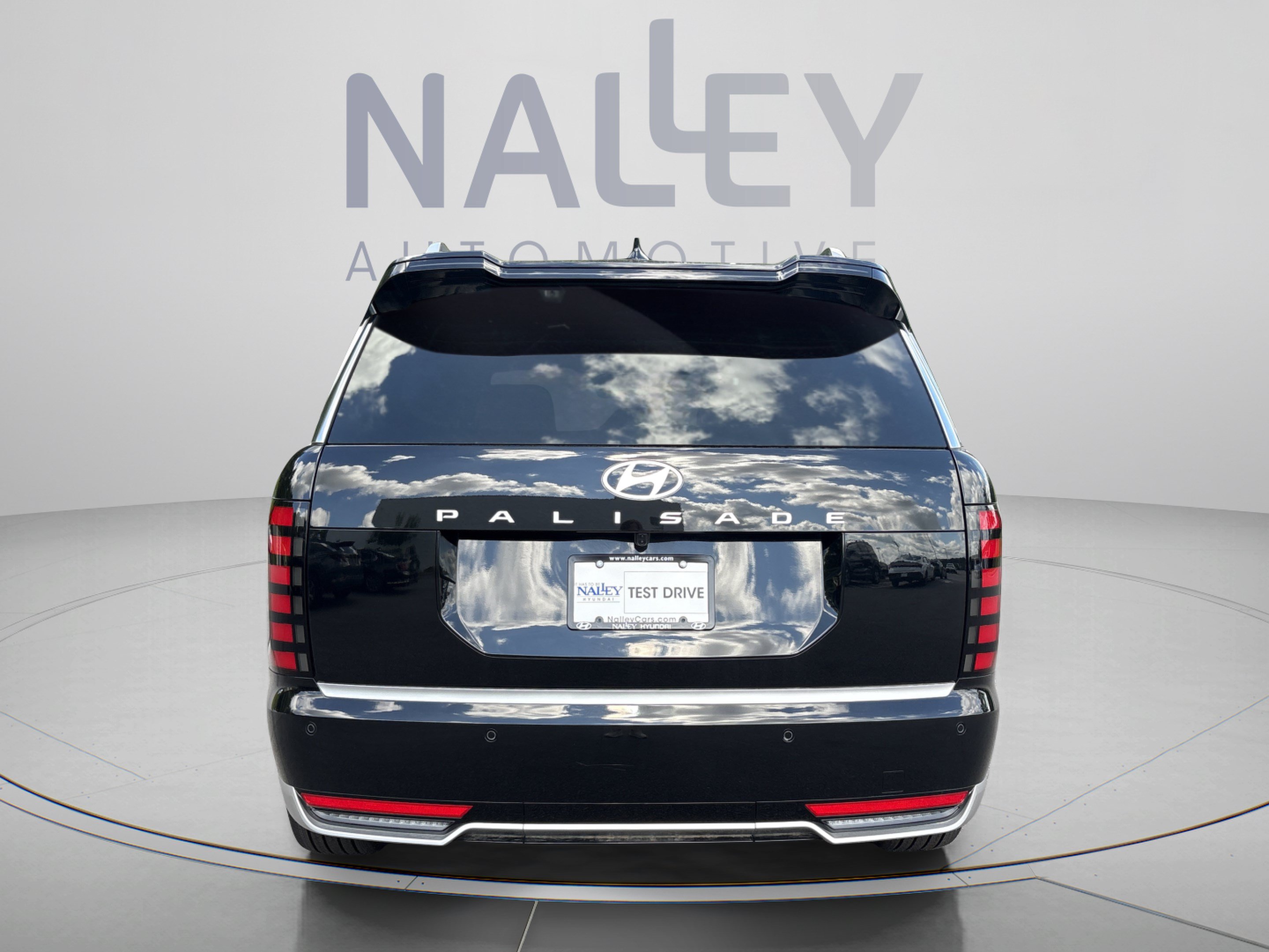 New 2026 Hyundai Palisade Calligraphy FWD image 4