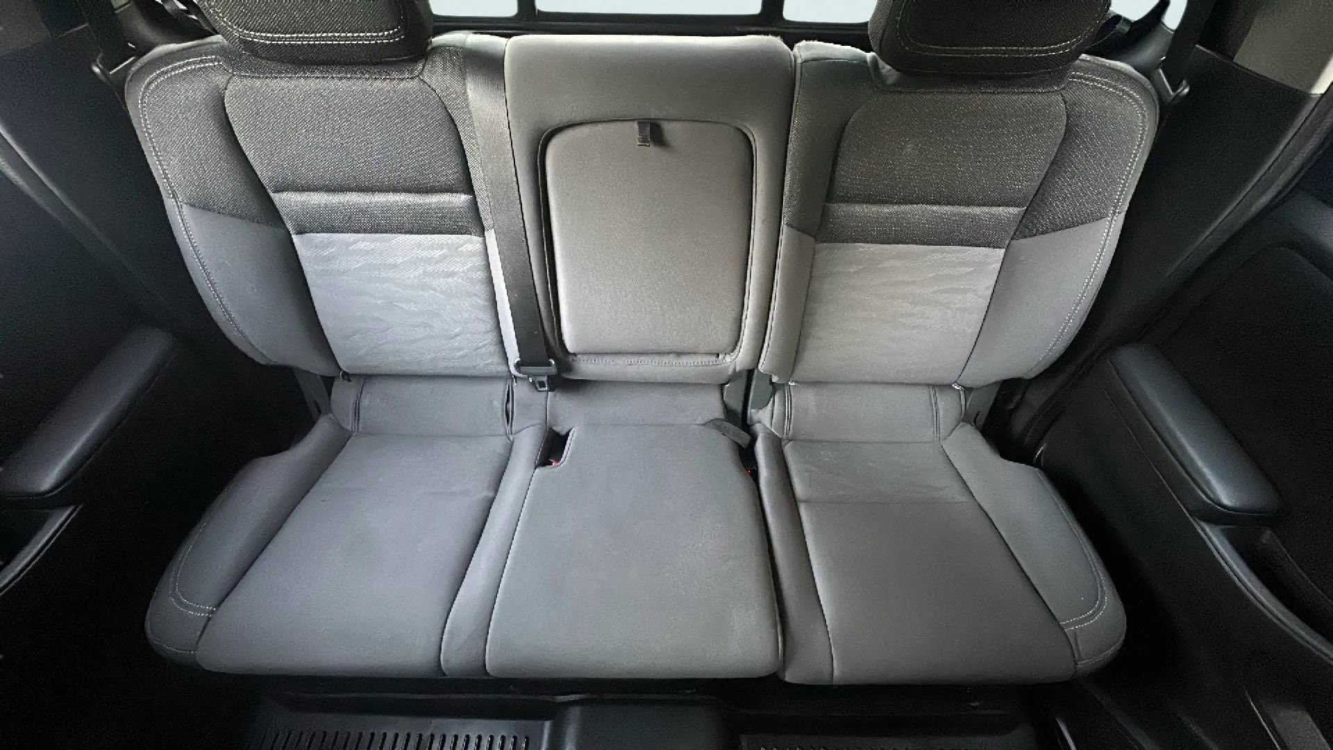 Used 2022 Nissan Frontier SV image 15