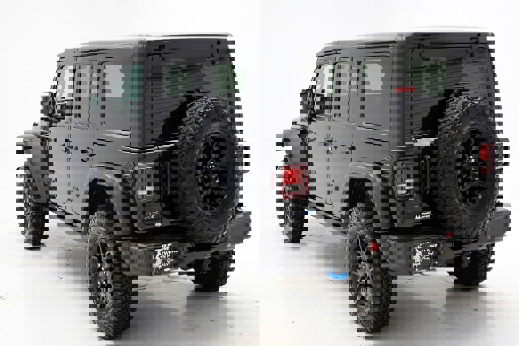 Used 2024 Jeep Wrangler Unlimited image 7