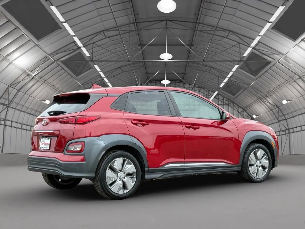 Used 2021 Hyundai Kona Limited w/ Cargo Package image 7