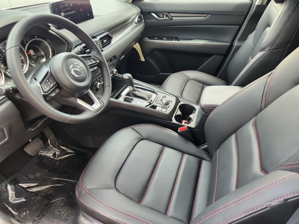 New 2025 MAZDA CX-5 Carbon Edition image 6