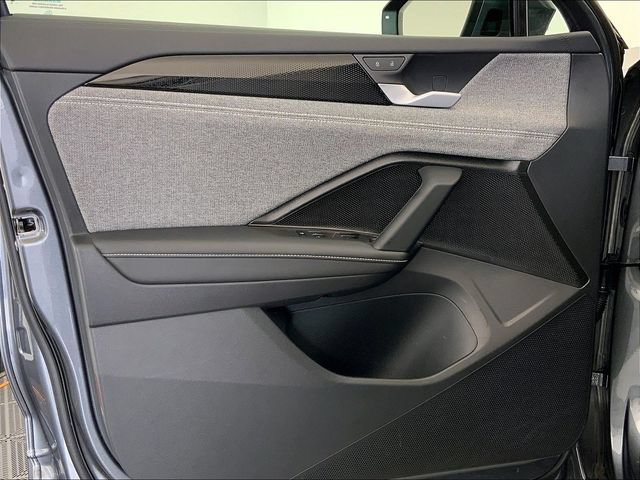 Certified 2025 Volkswagen Tiguan S AWD/4WD image 25