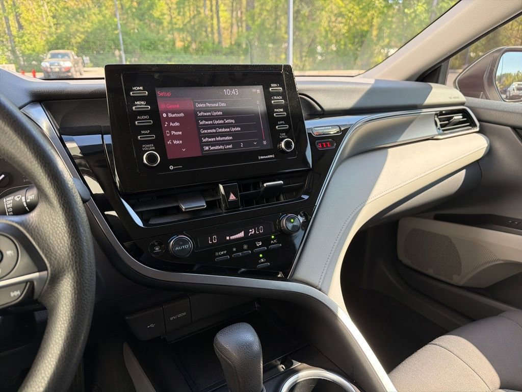 Used 2023 Toyota Camry LE FWD image 52
