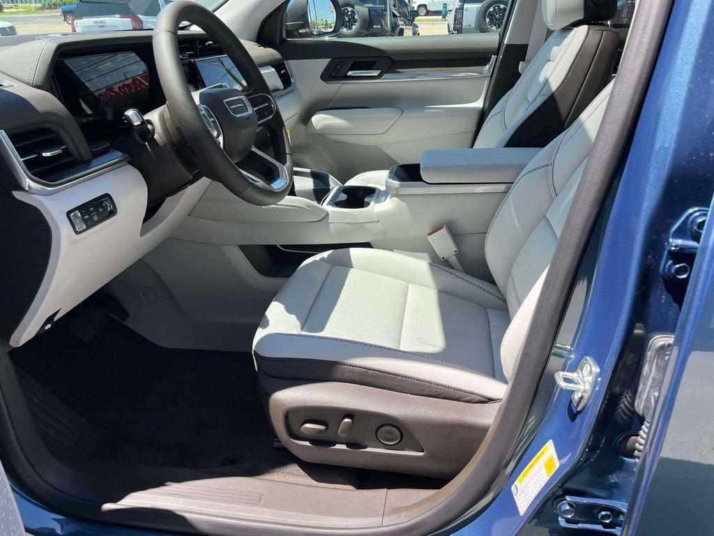 New 2026 GMC Terrain Denali AWD/4WD image 23