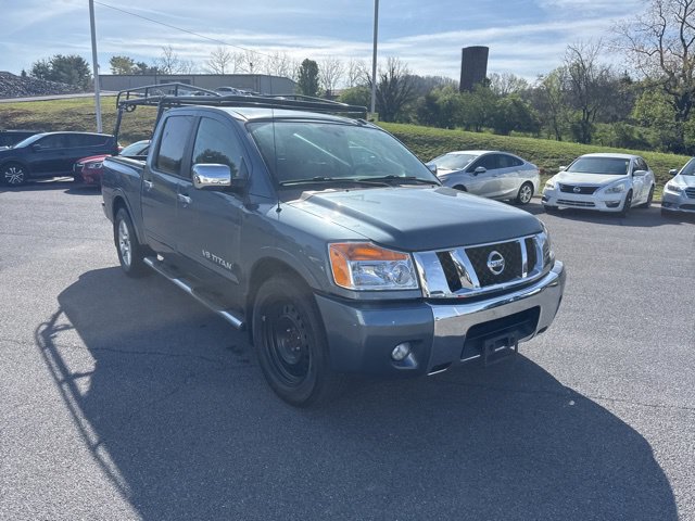 Used 2012 Nissan Titan SL RWD image 2