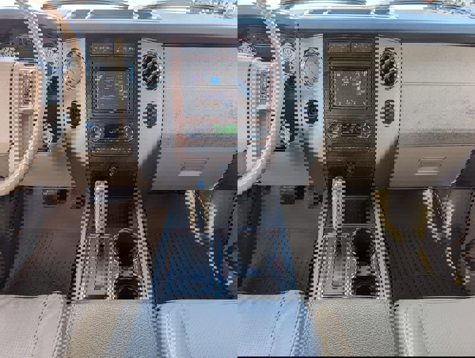 Used 2012 Ford Expedition EL XLT image 7