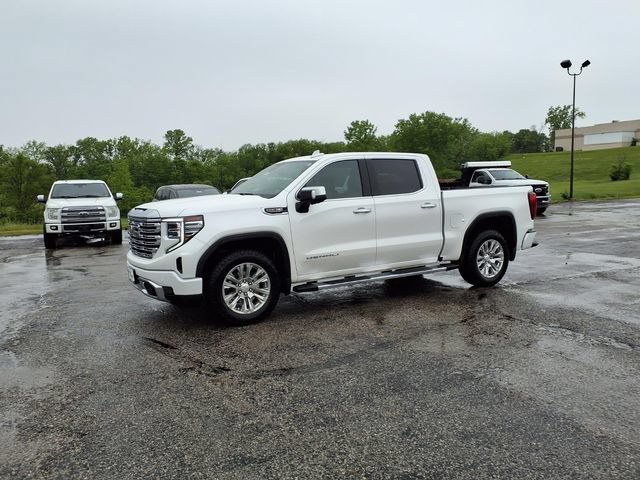 Used 2024 GMC Sierra 1500 Denali w/ Technology Package AWD/4WD image 44