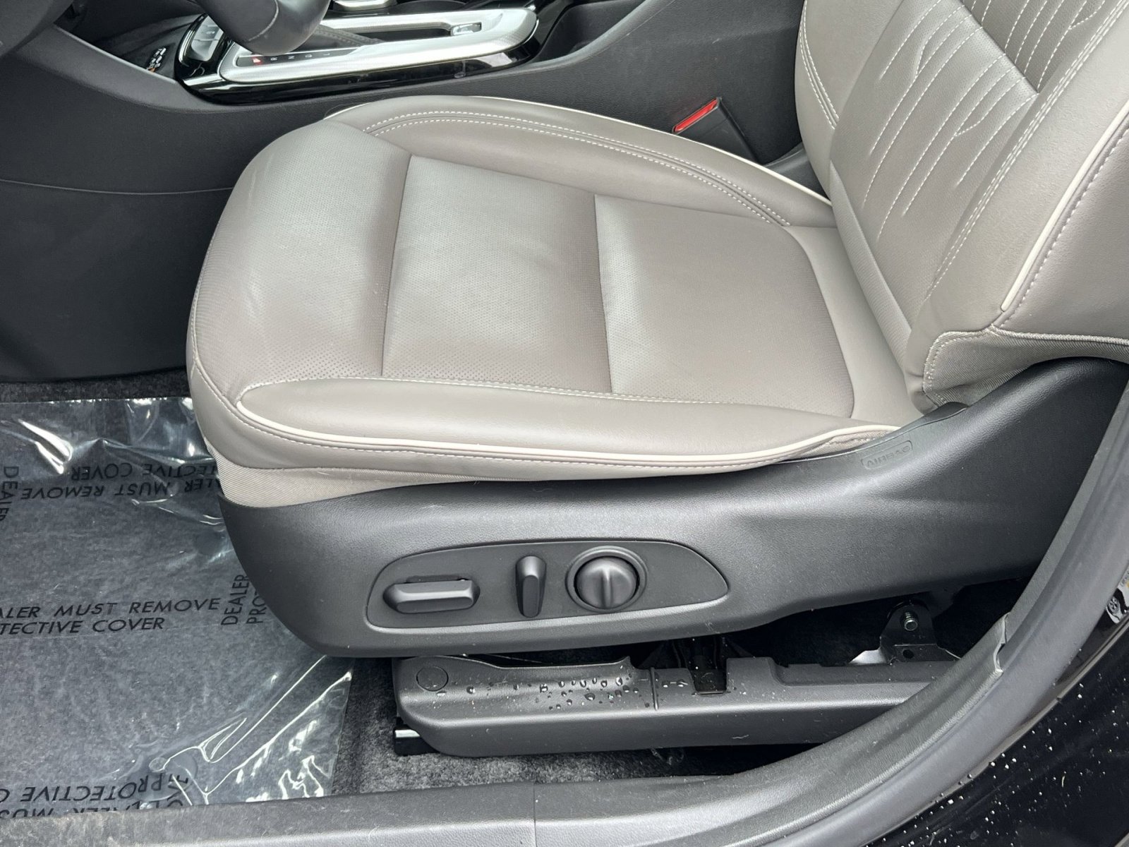 Used 2024 Buick Envista Avenir image 15