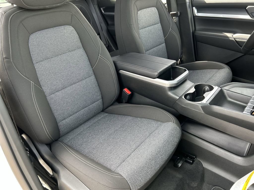 New 2026 GMC Terrain Elevation FWD image 28