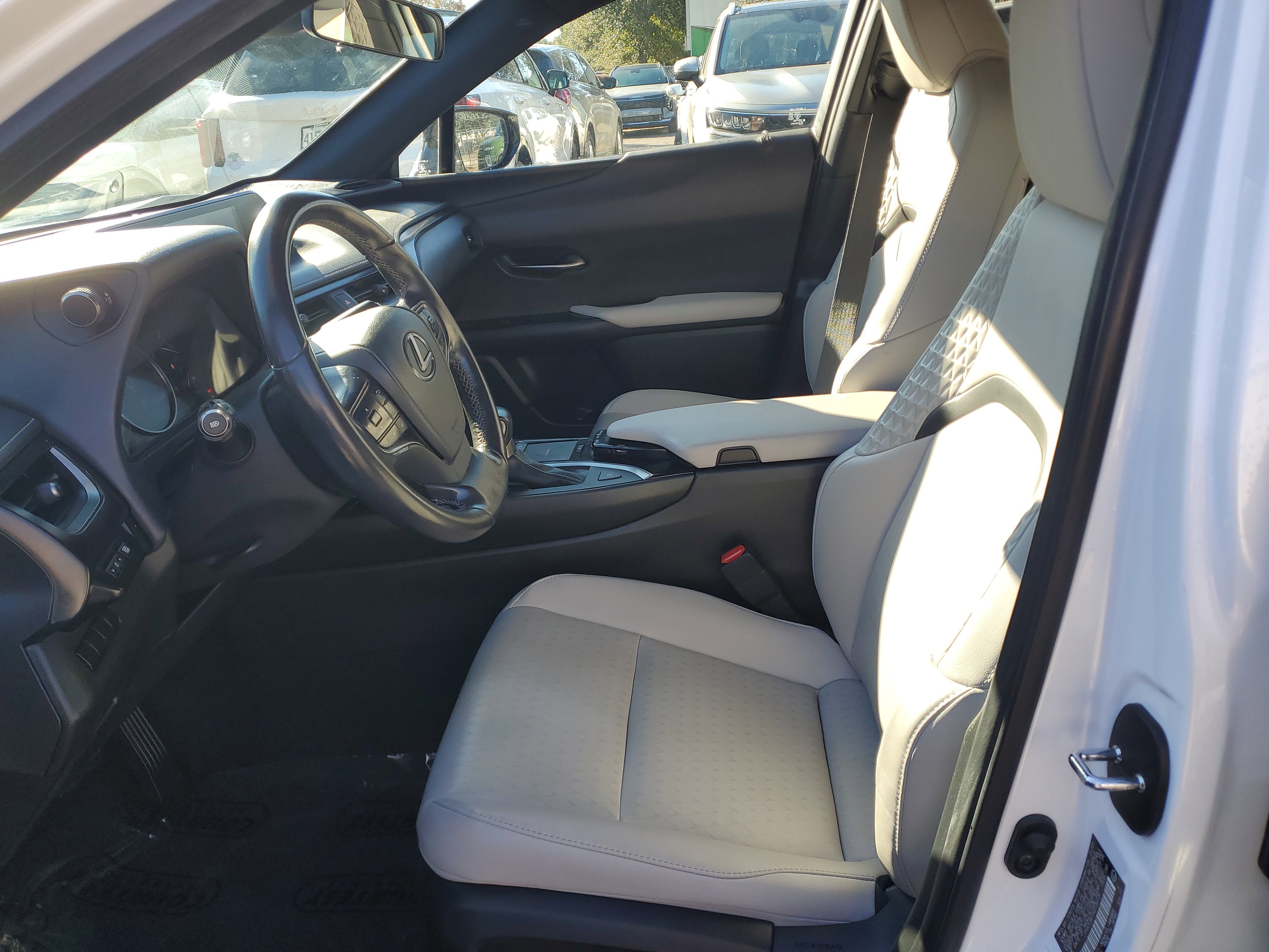 Used 2021 Lexus UX 200 w/ Accessory Package (Z1) image 20