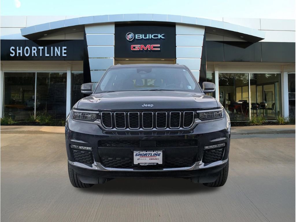 Used 2023 Jeep Grand Cherokee L Limited AWD/4WD image 10