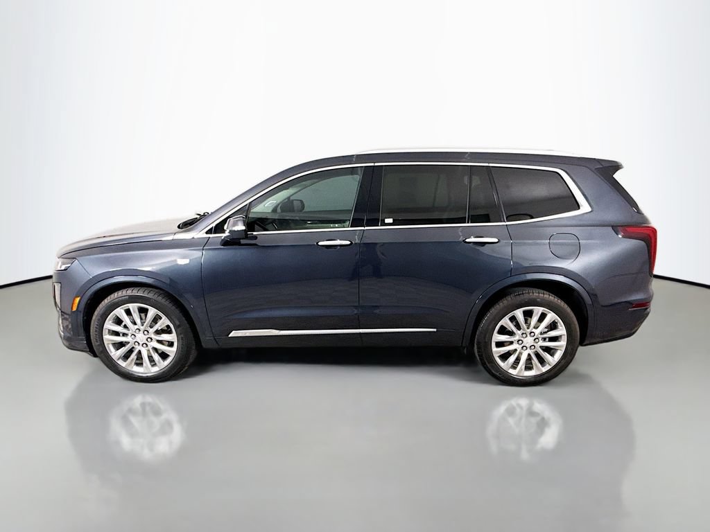 Used 2023 Cadillac XT6 Premium Luxury FWD image 4