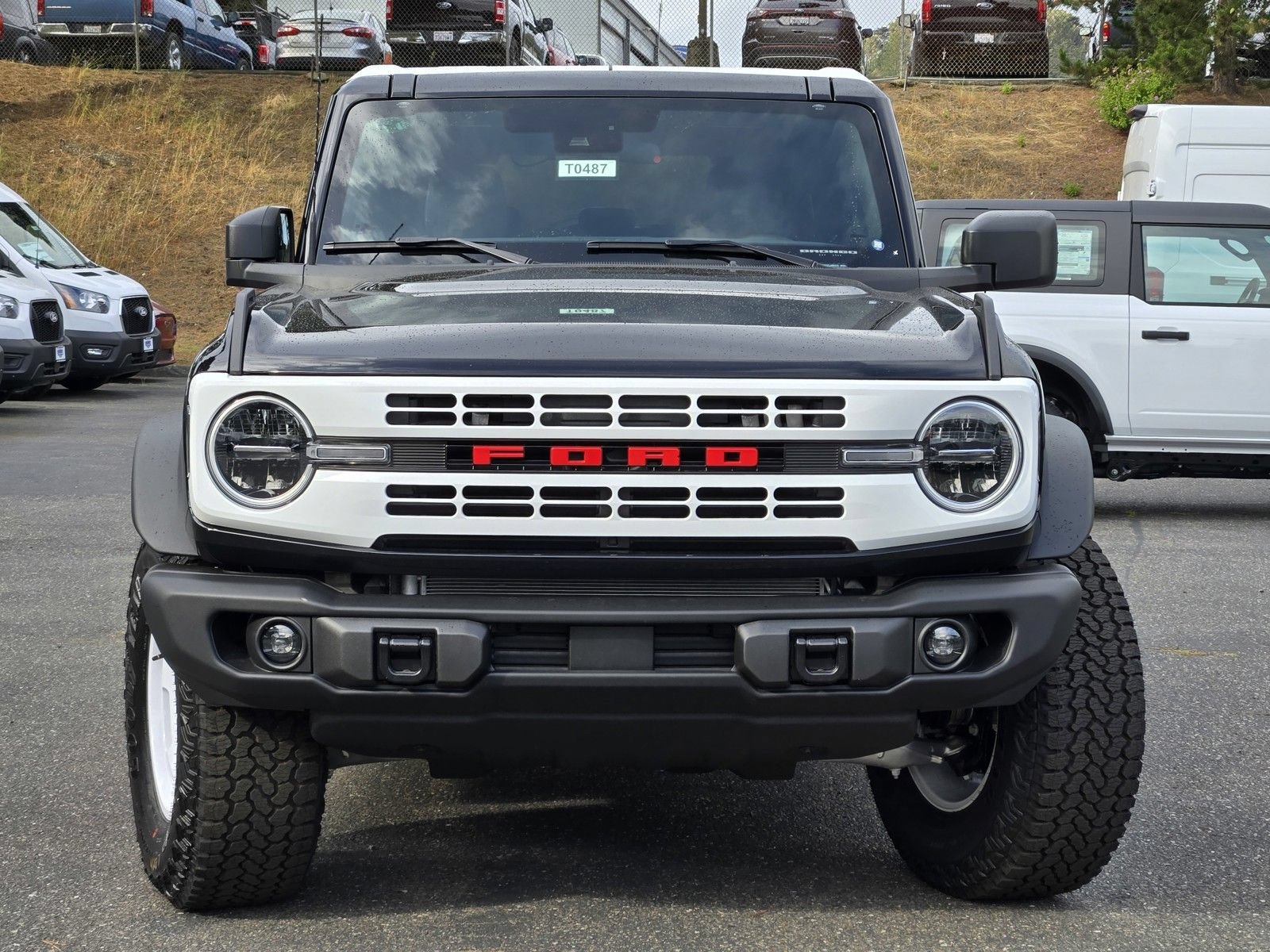 New 2026 Ford Bronco Heritage Edition AWD/4WD image 3