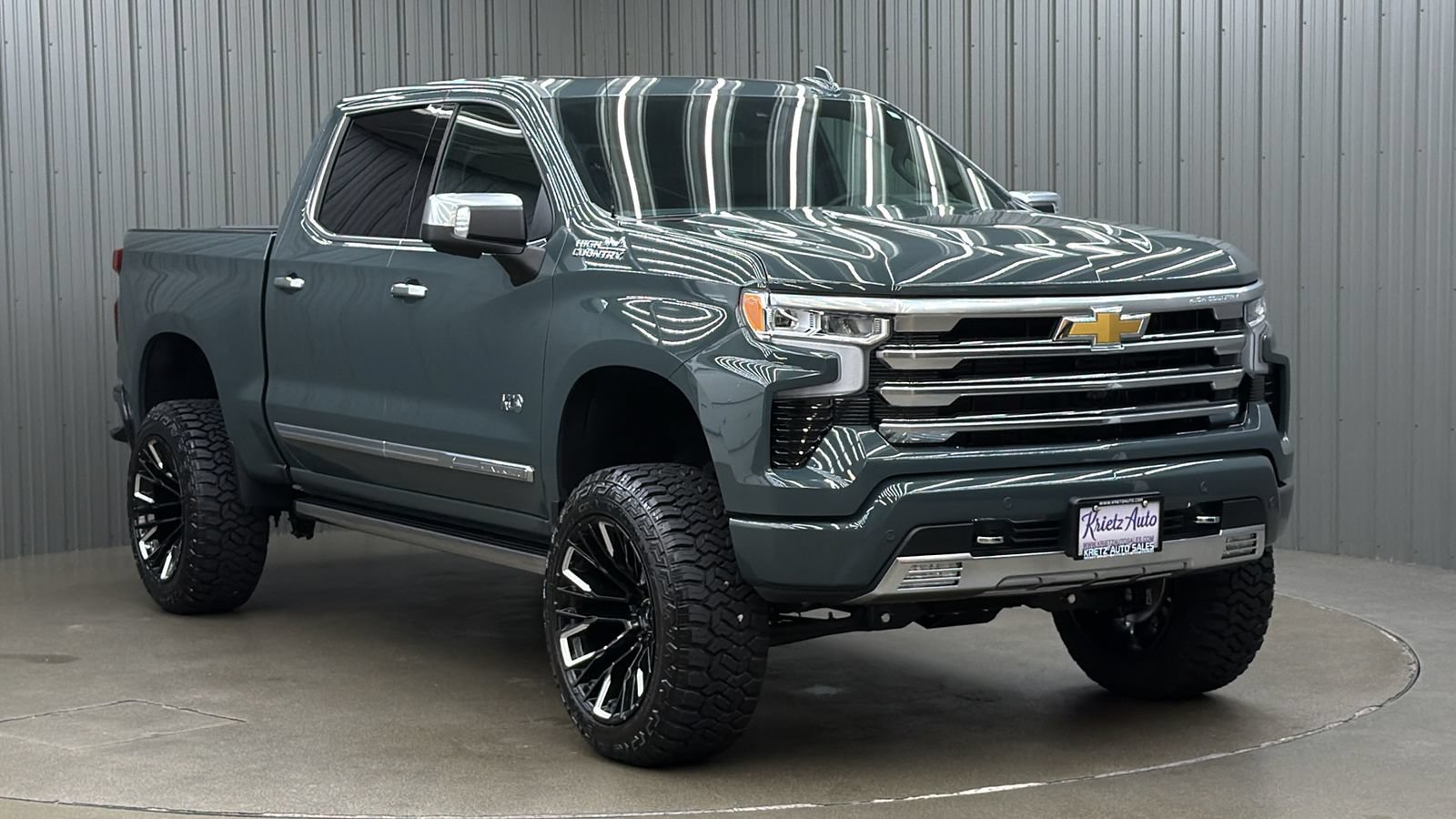 Used 2026 Chevrolet Silverado 1500 High Country w/ High Country Premium Package AWD/4WD image 7