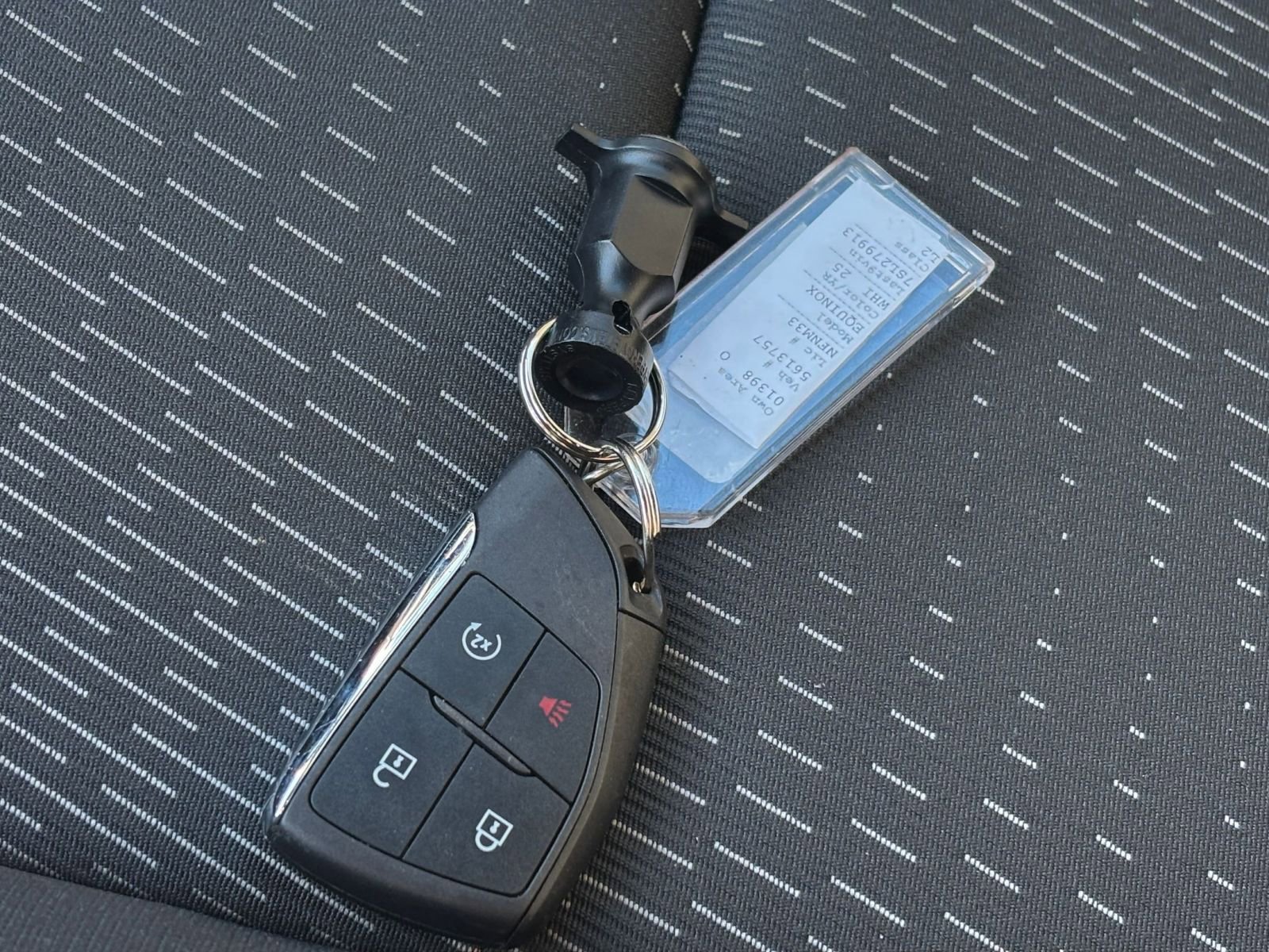 Used 2025 Chevrolet Equinox LT image 22