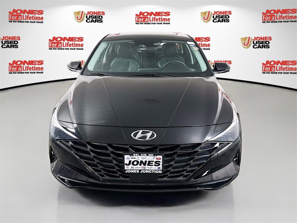 Certified 2022 Hyundai Elantra Limited w/ Cargo Package image 13