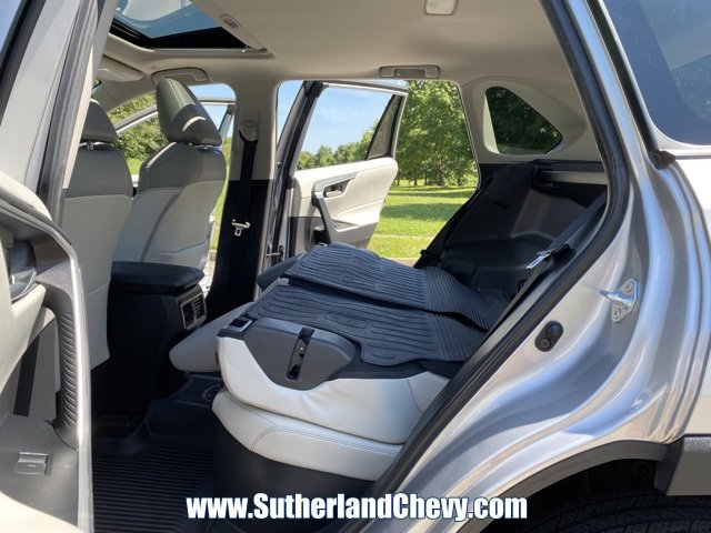 Used 2024 Toyota RAV4 XLE Premium w/ Weather Package image 39