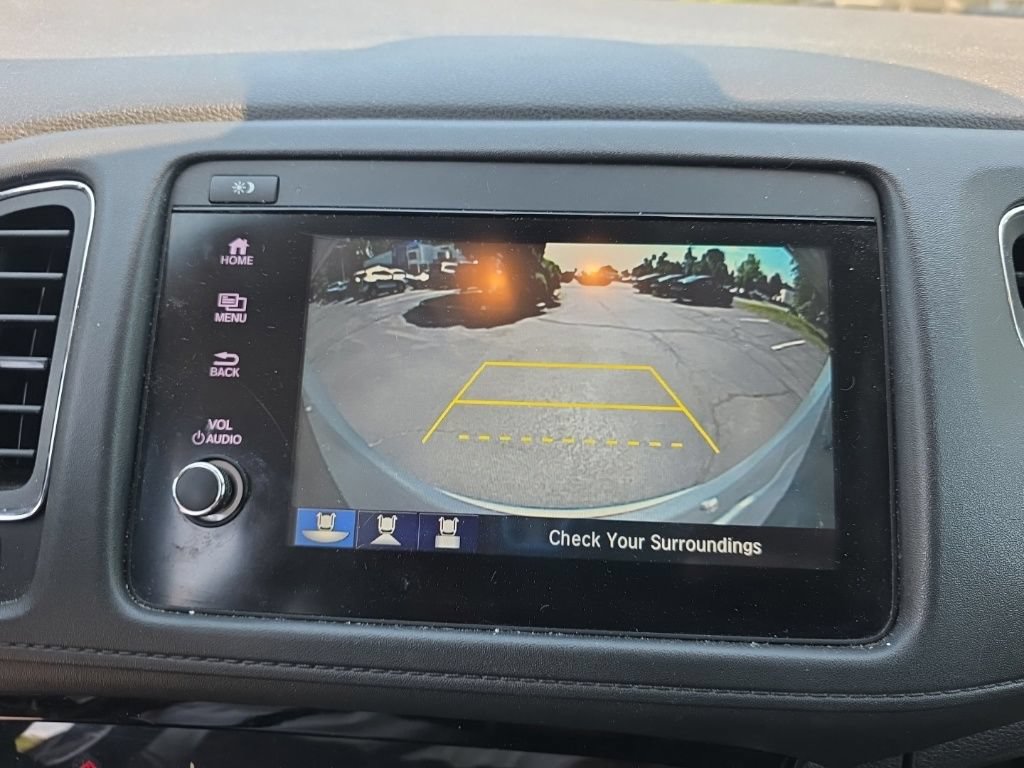 Used 2019 Honda HR-V Touring image 19