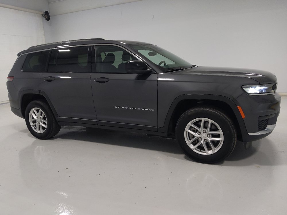 Used 2023 Jeep Grand Cherokee L Laredo AWD/4WD image 11