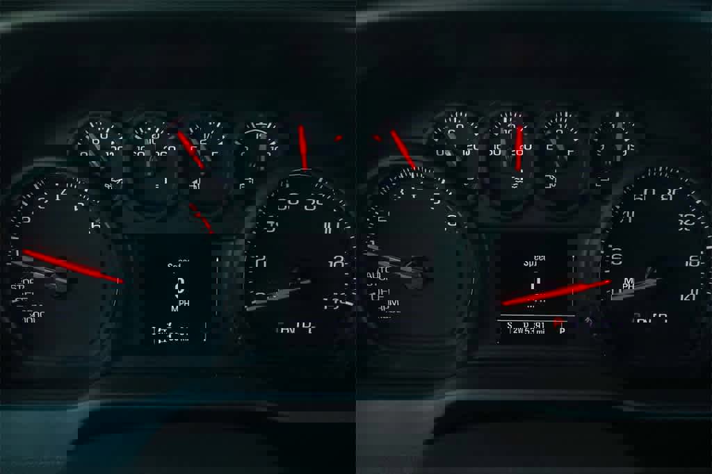 Used 2025 Chevrolet Silverado 1500 Custom Trail Boss w/ Dark Appearance Package image 23