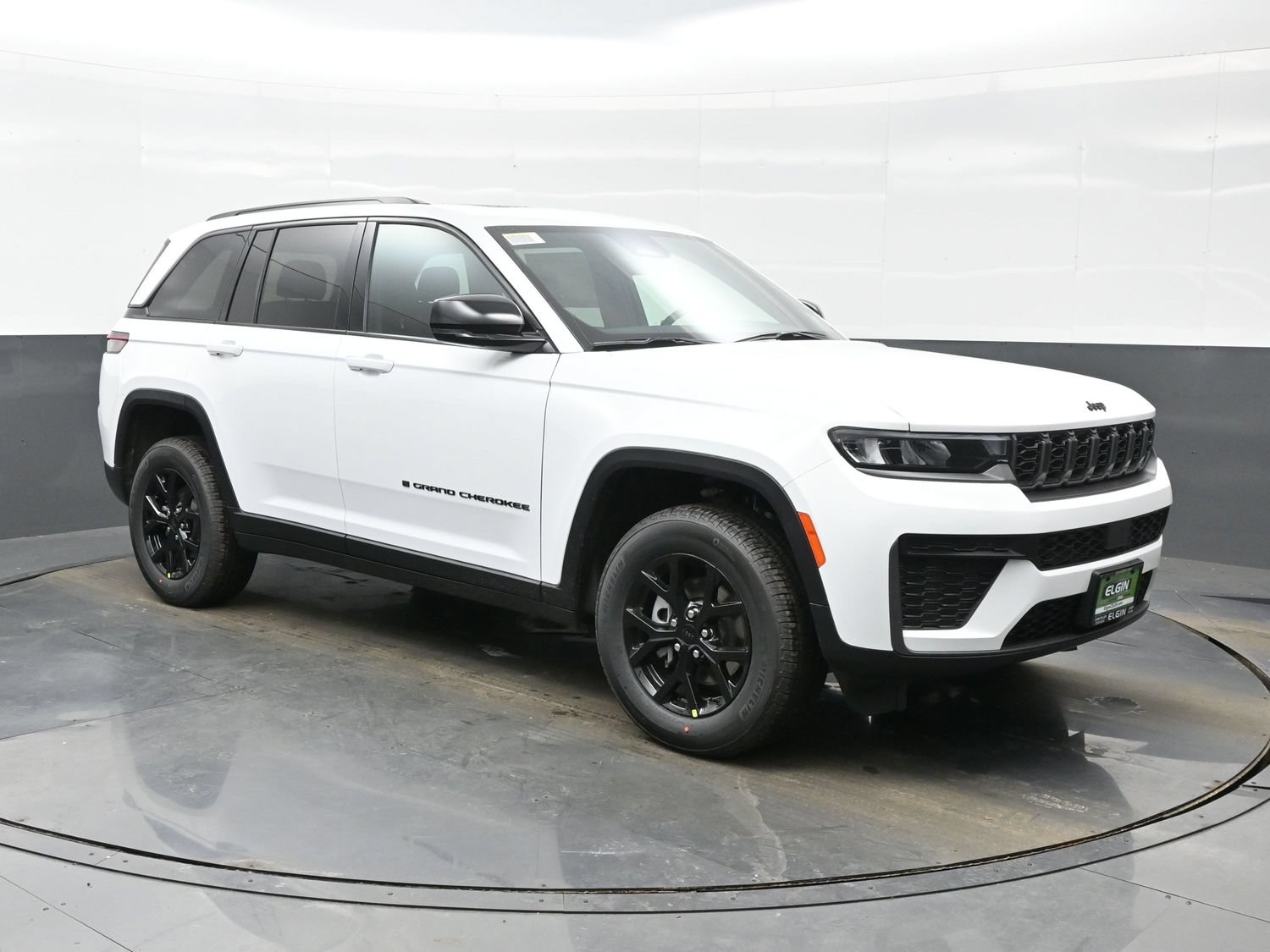 New 2026 Jeep Grand Cherokee Altitude AWD/4WD image 11