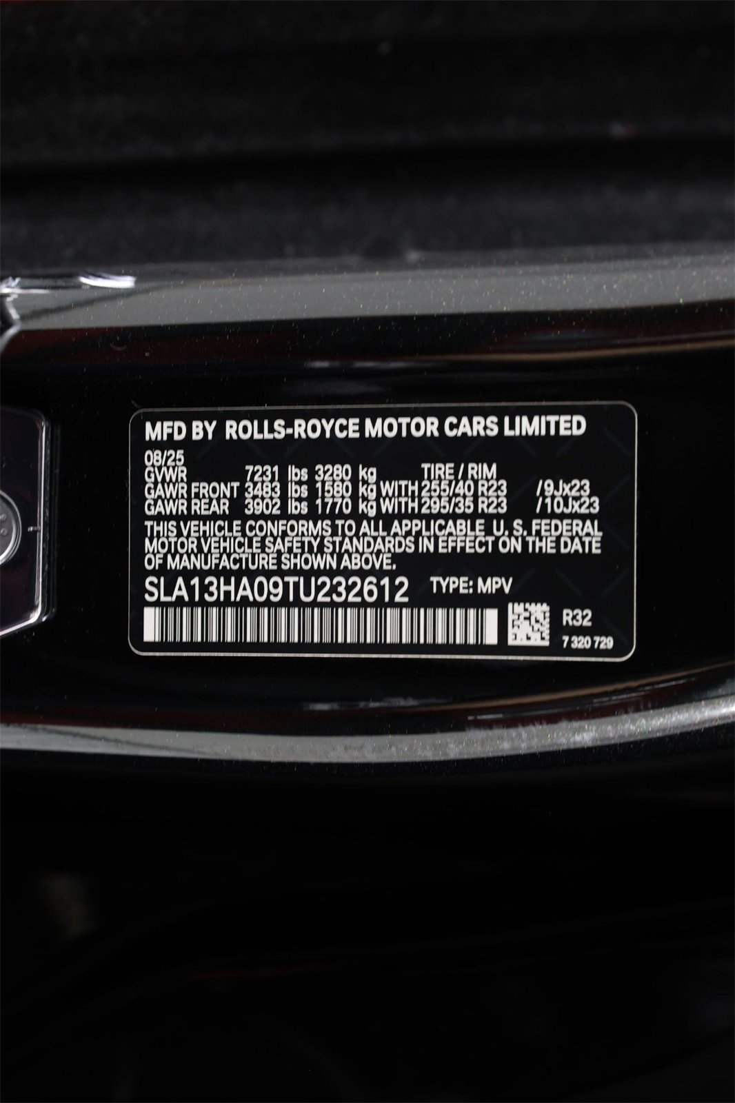 New 2026 Rolls-Royce Cullinan image 19