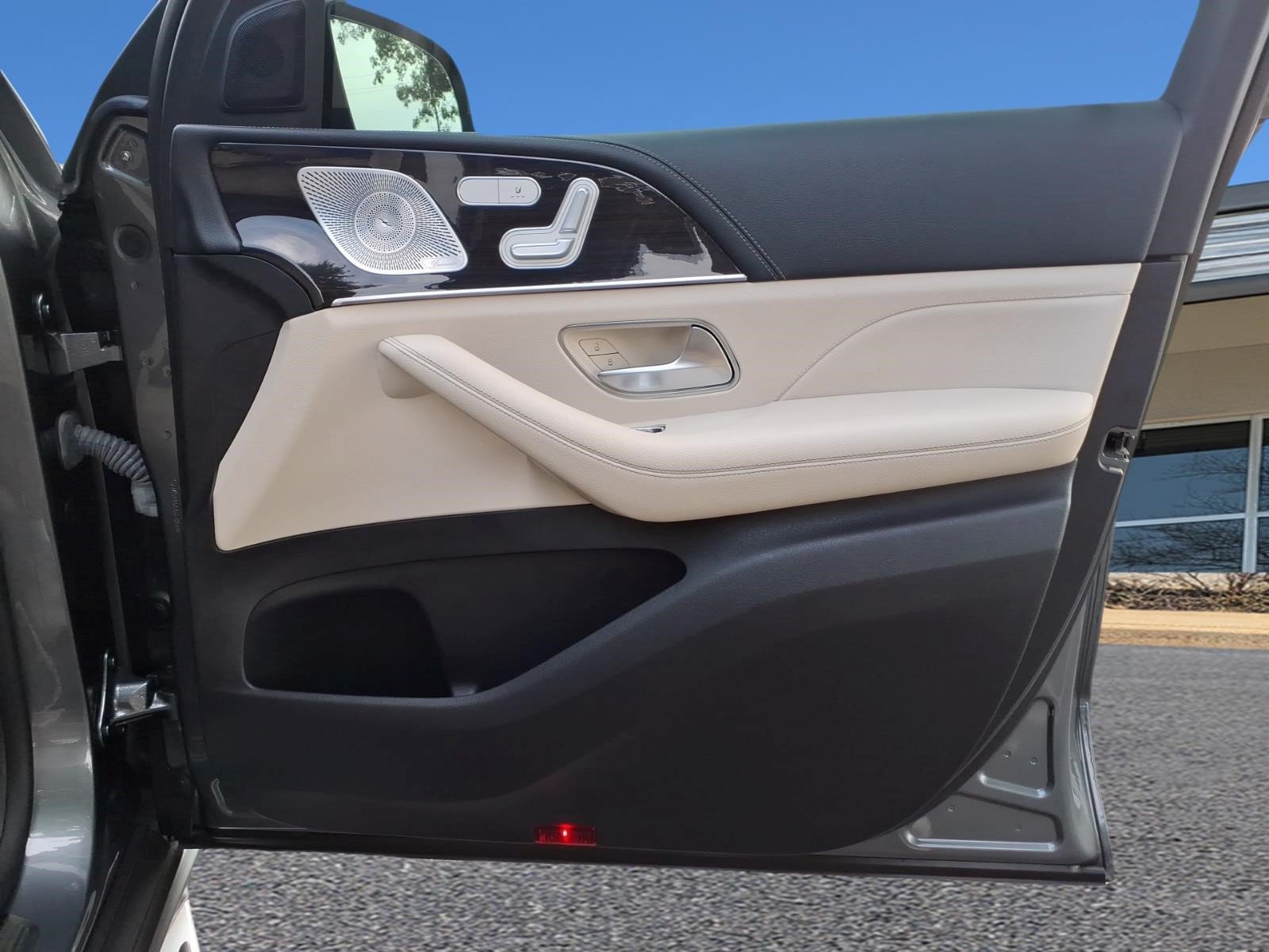 Certified 2022 Mercedes-Benz GLE 350 4MATIC image 30