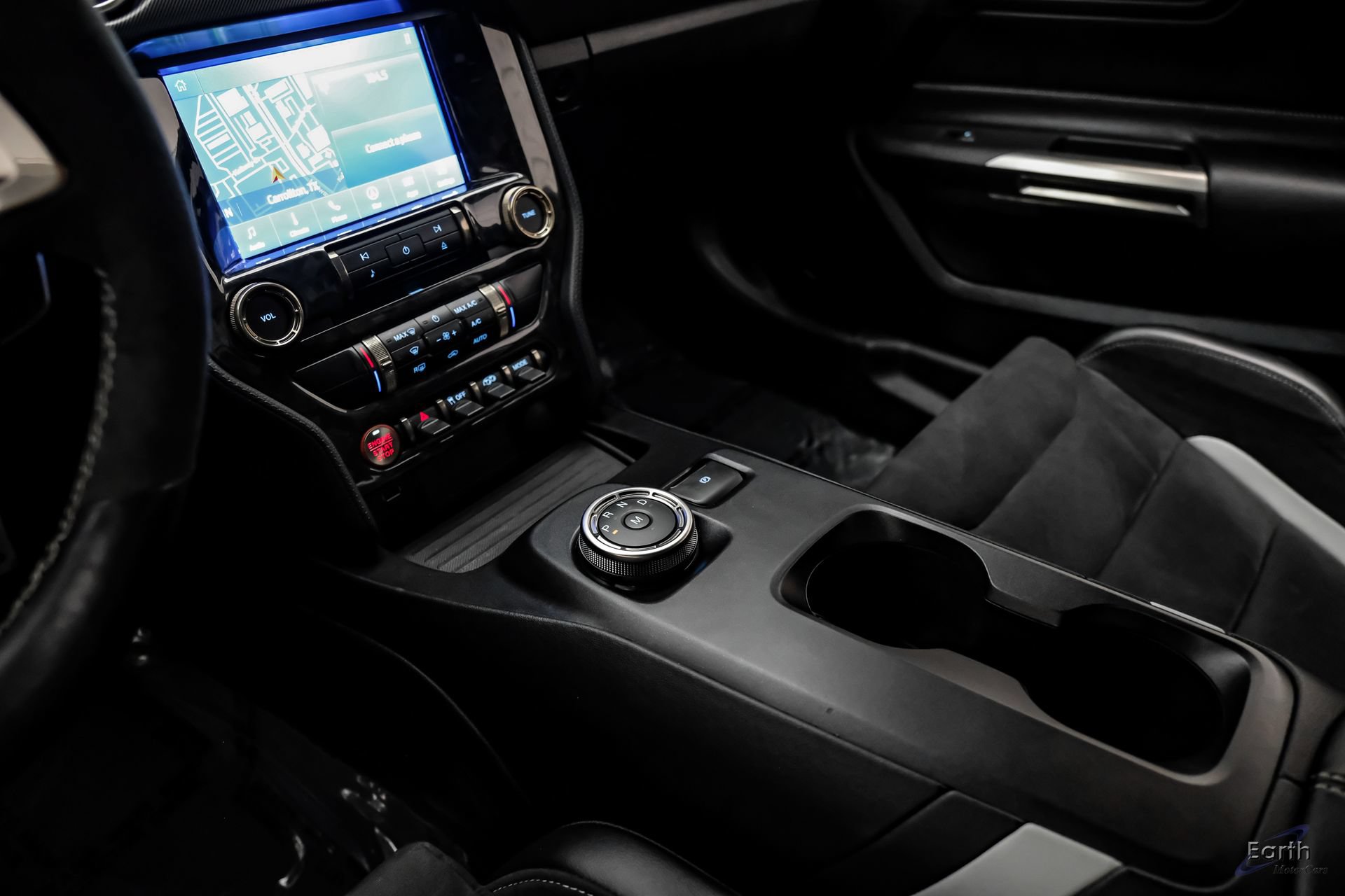 Used 2022 Ford Mustang Shelby GT500 w/ Technology Package RWD image 58