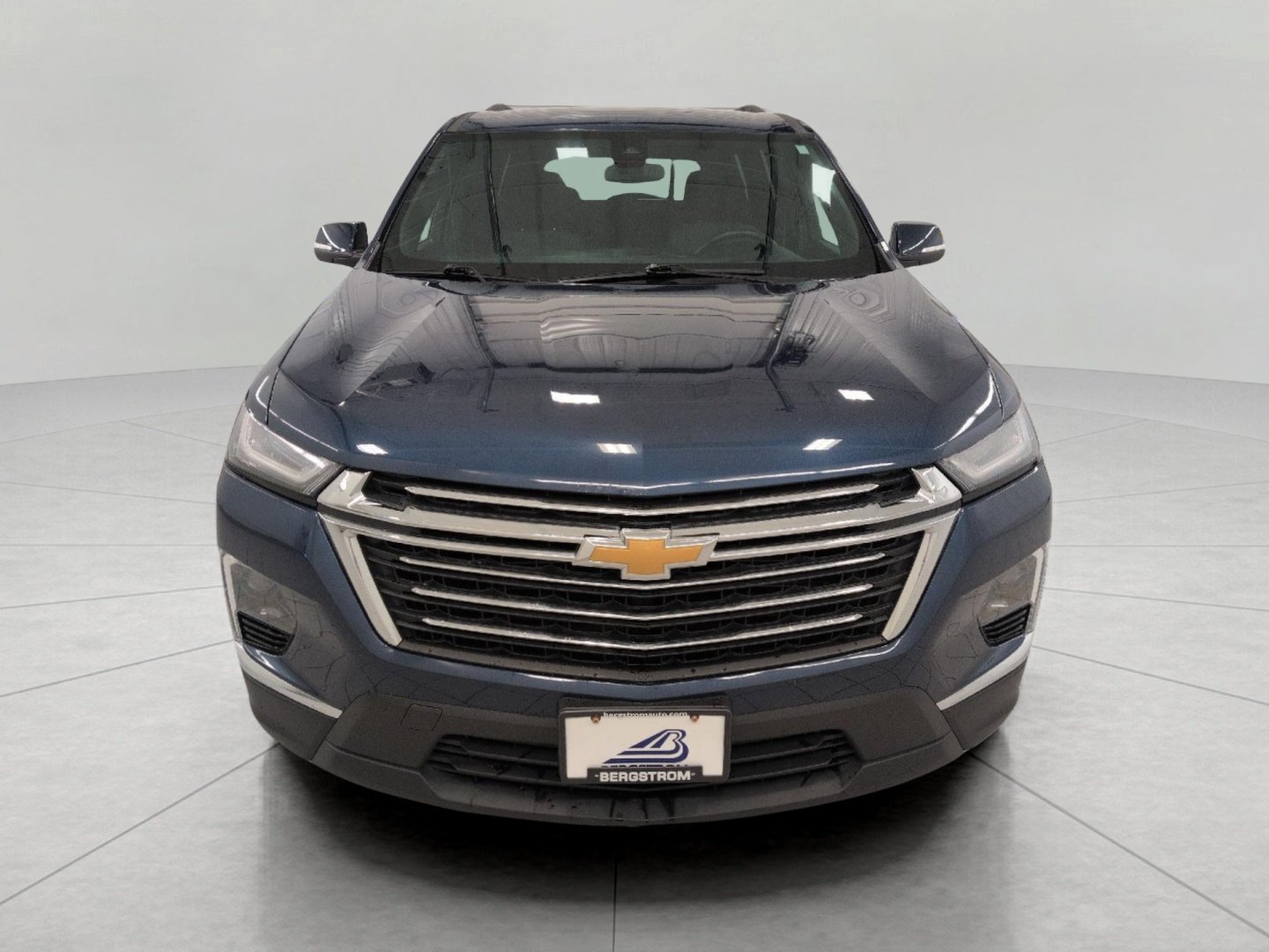 Used 2023 Chevrolet Traverse LT w/ LPO, Floor Liner Package AWD/4WD image 13