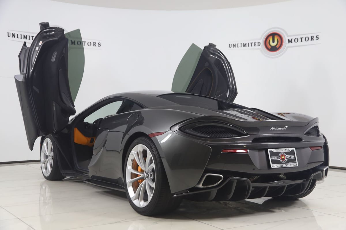 Used 2020 McLaren 570S Coupe RWD image 4