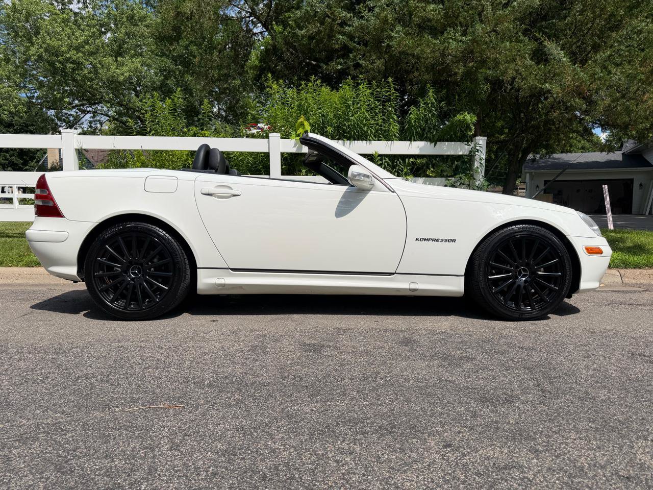 Used 2004 Mercedes-Benz SLK 230 image 19