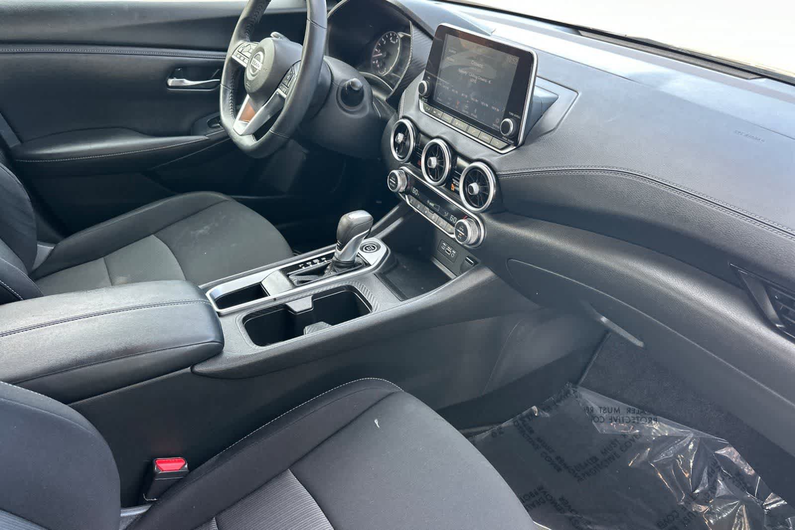 Used 2021 Nissan Sentra SV FWD image 17