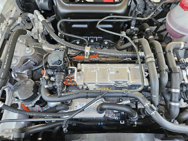 Used 2023 Mercedes-Benz EQB 300 4MATIC image 29