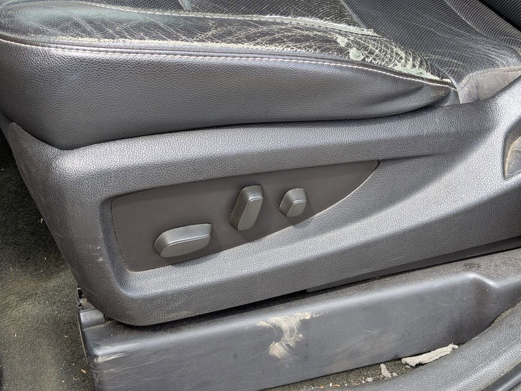 Used 2016 Chevrolet Silverado 1500 LTZ w/ Texas Edition image 11