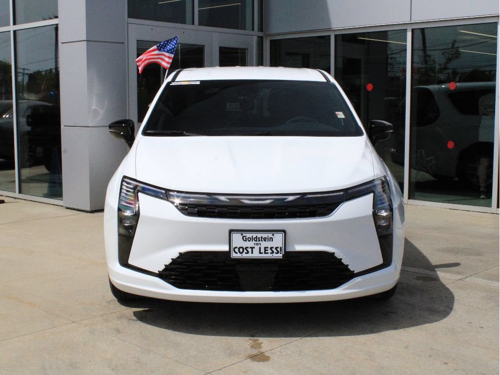 New 2027 Chrysler Pacifica Select w/ Family Tech Group FWD image 2