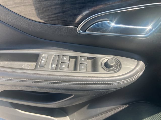 Used 2016 Buick Encore Leather w/ Experience Buick Package FWD image 17