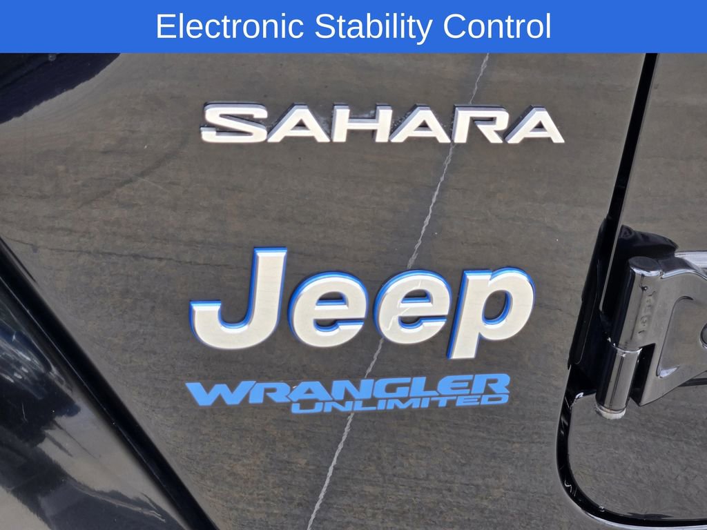 Used 2021 Jeep Wrangler Unlimited Sahara AWD/4WD image 11