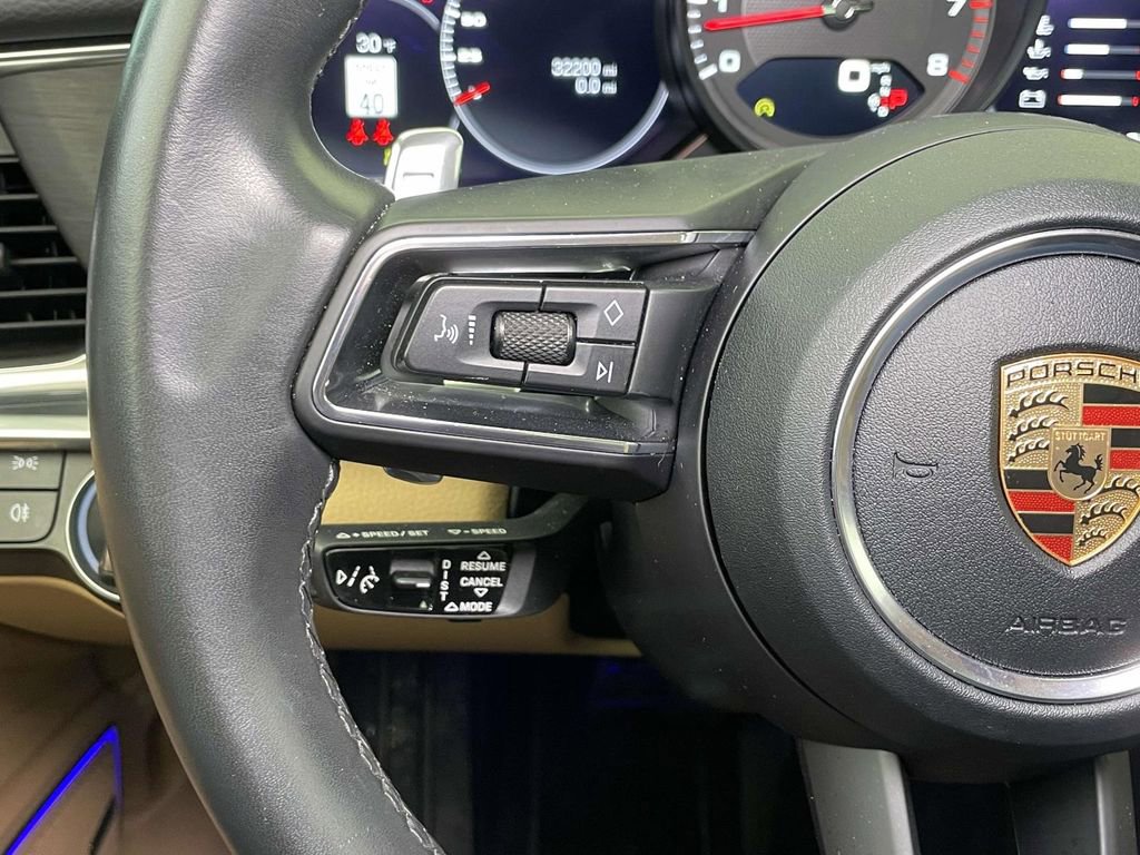 Certified 2022 Porsche Panamera 4 Platinum Edition image 39